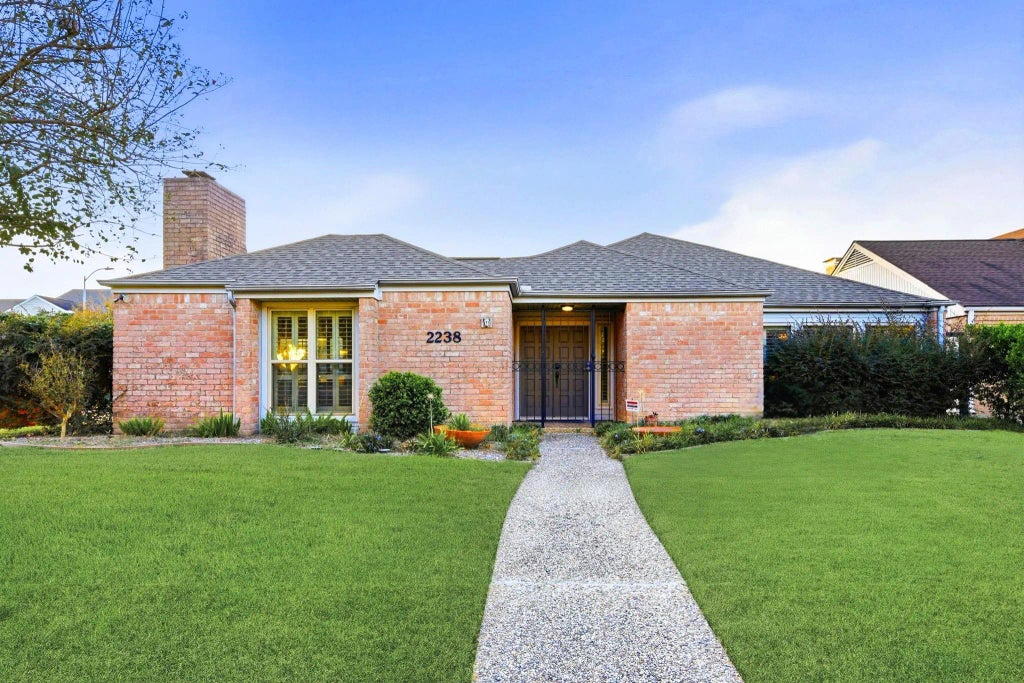 2238 Ashford Hollow Lane, Houston