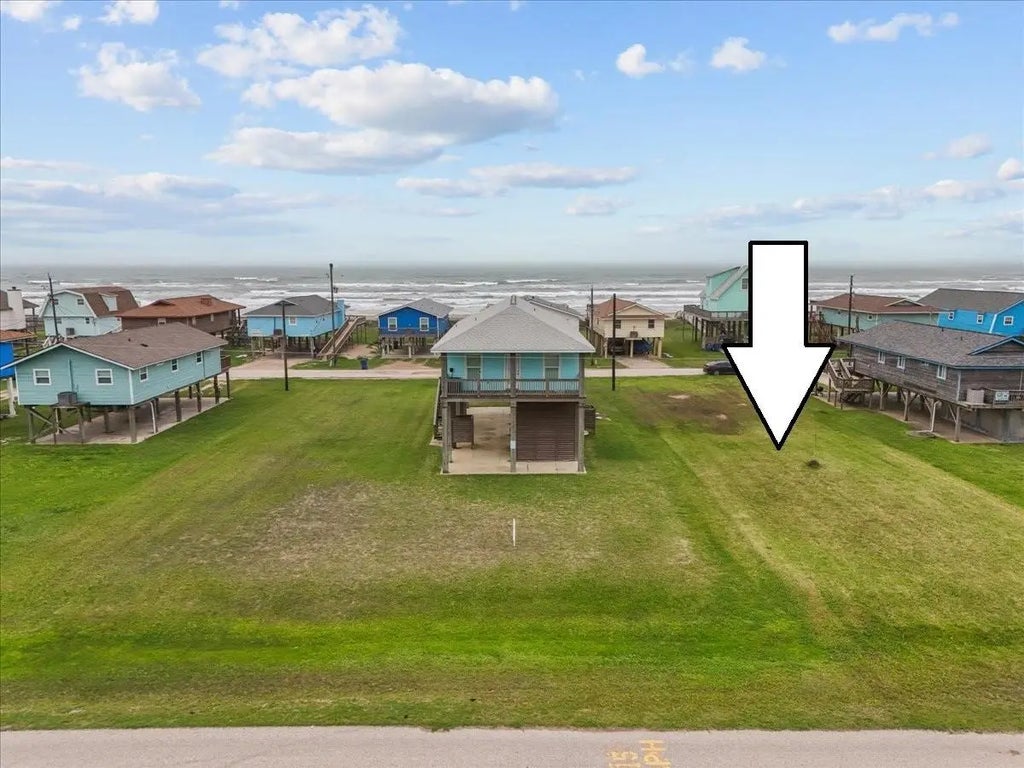 2703 Swan Court, Surfside Beach