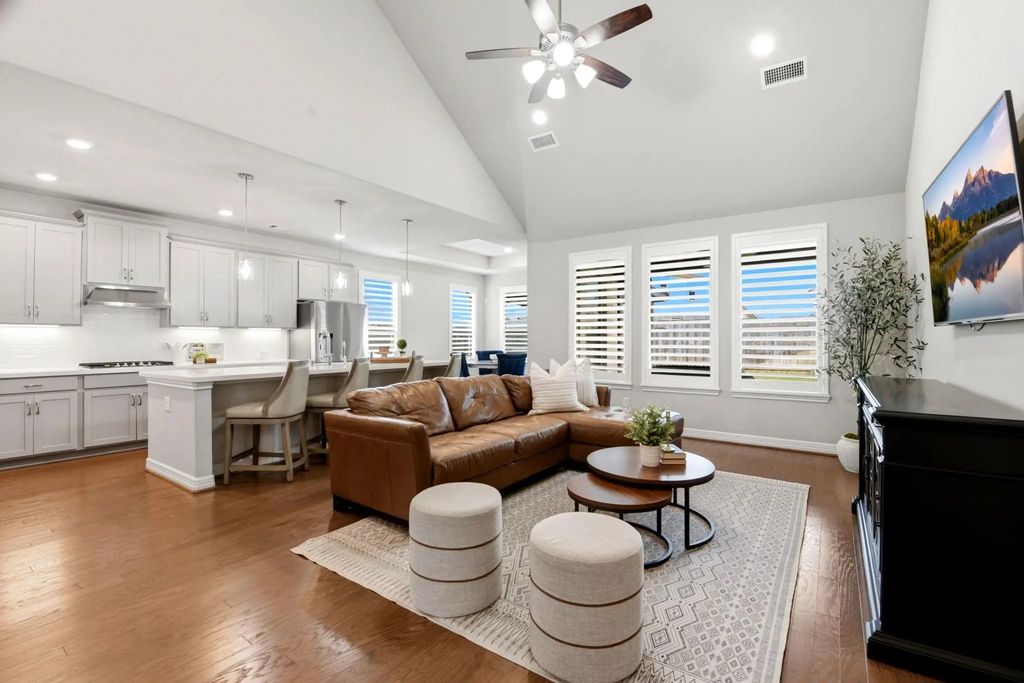 30910 Laurel Creek Lane, Conroe