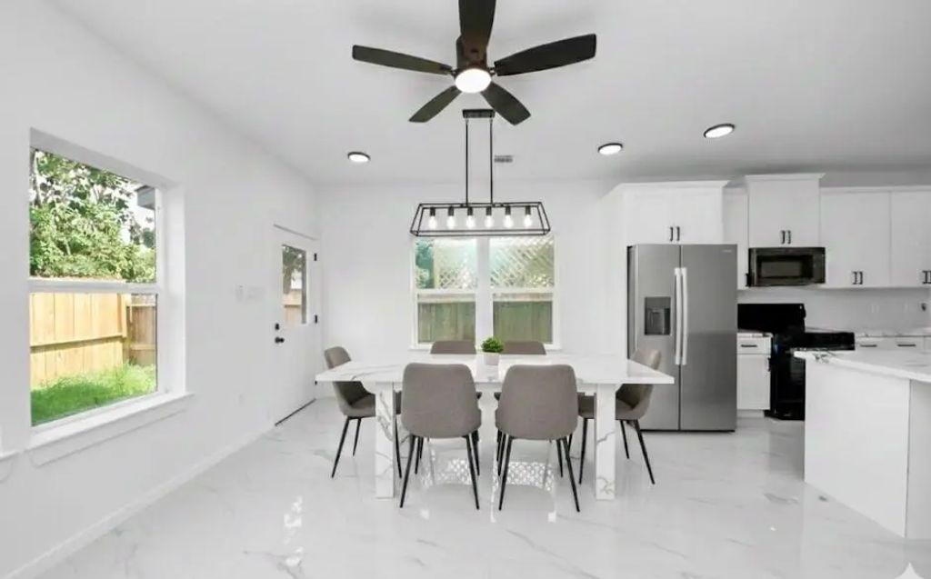 8023 Brandon Street, Houston