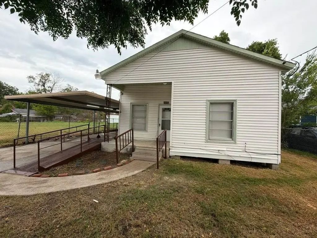 4622 Falls St, Houston