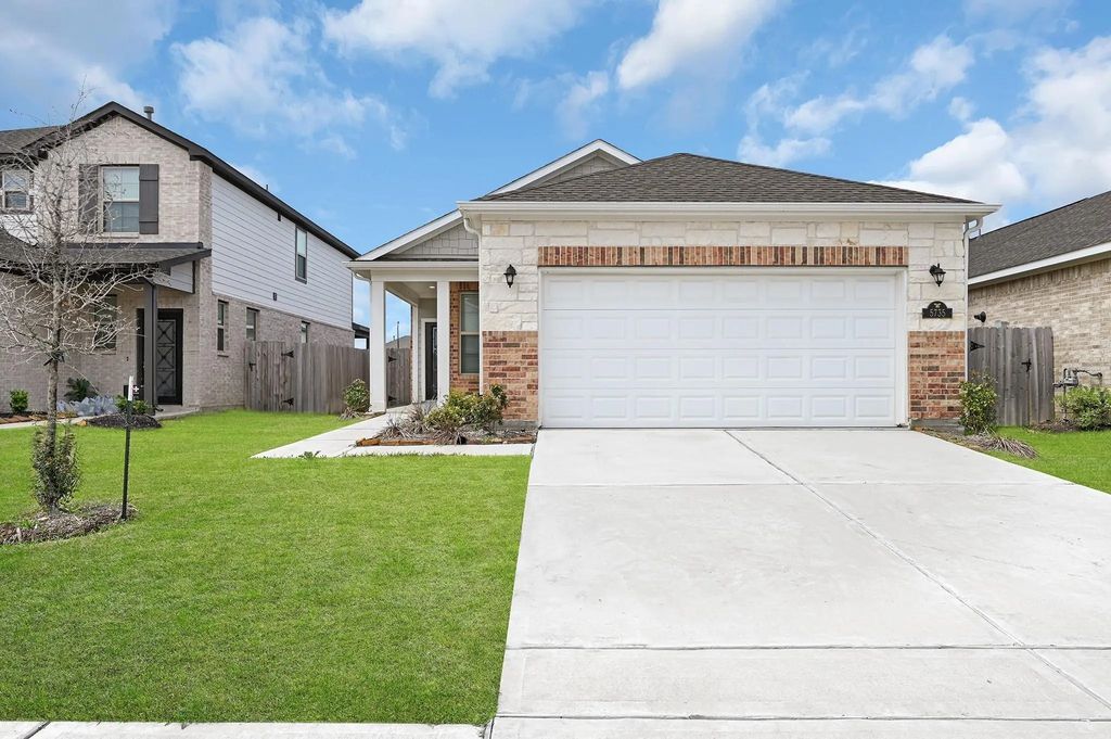 5735 Tabula Rasa Drive, Katy