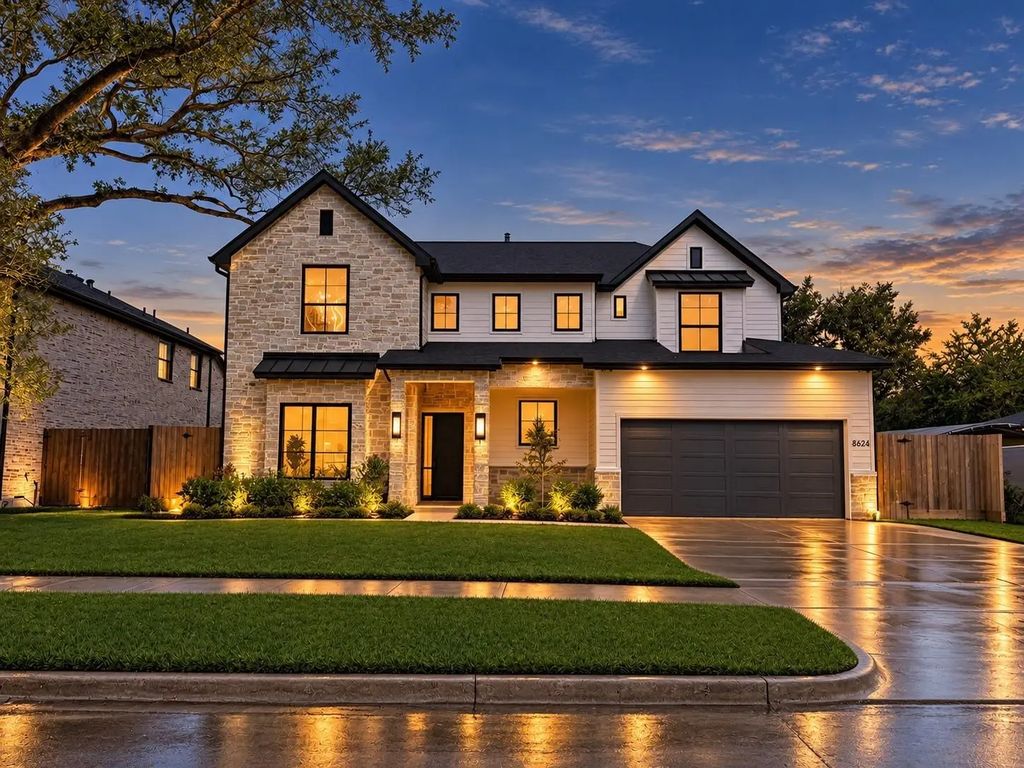 8034 Turquoise Lane, Houston