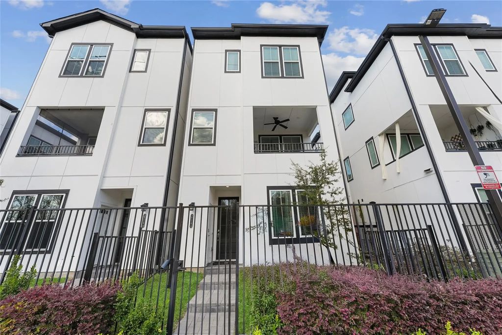 2704 Grand Fountains Drive H, Houston