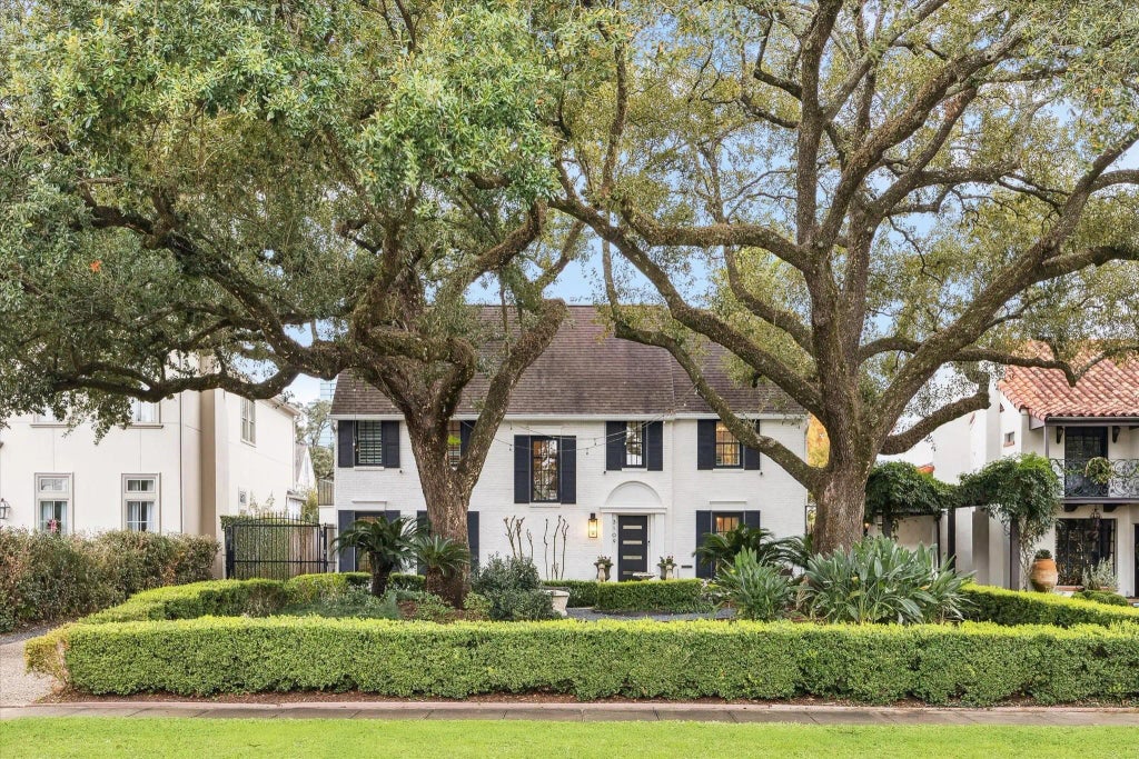 3109 Avalon Place, Houston