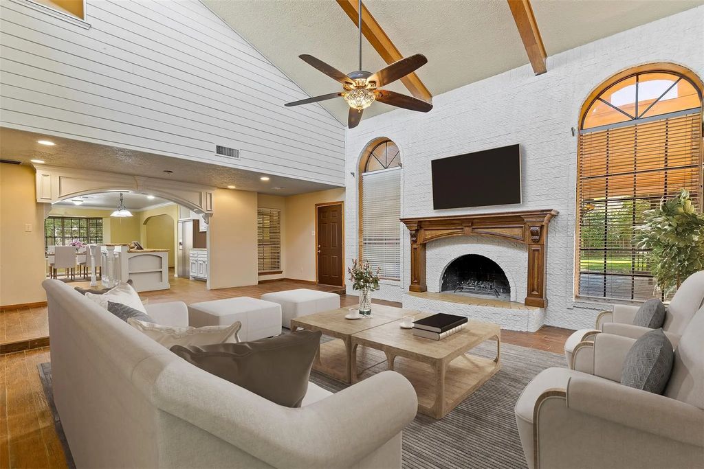 10703 Crestfield Court, Houston