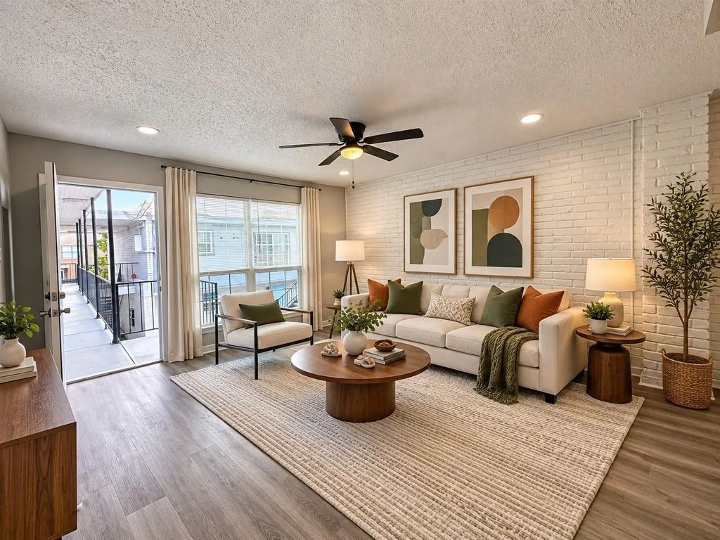 9711 Linkmeadow Lane 11, Houston