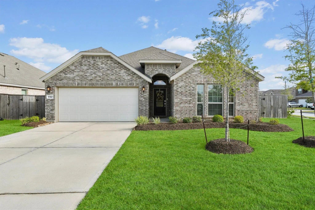 9310 Pavonia Fawn Drive, Baytown