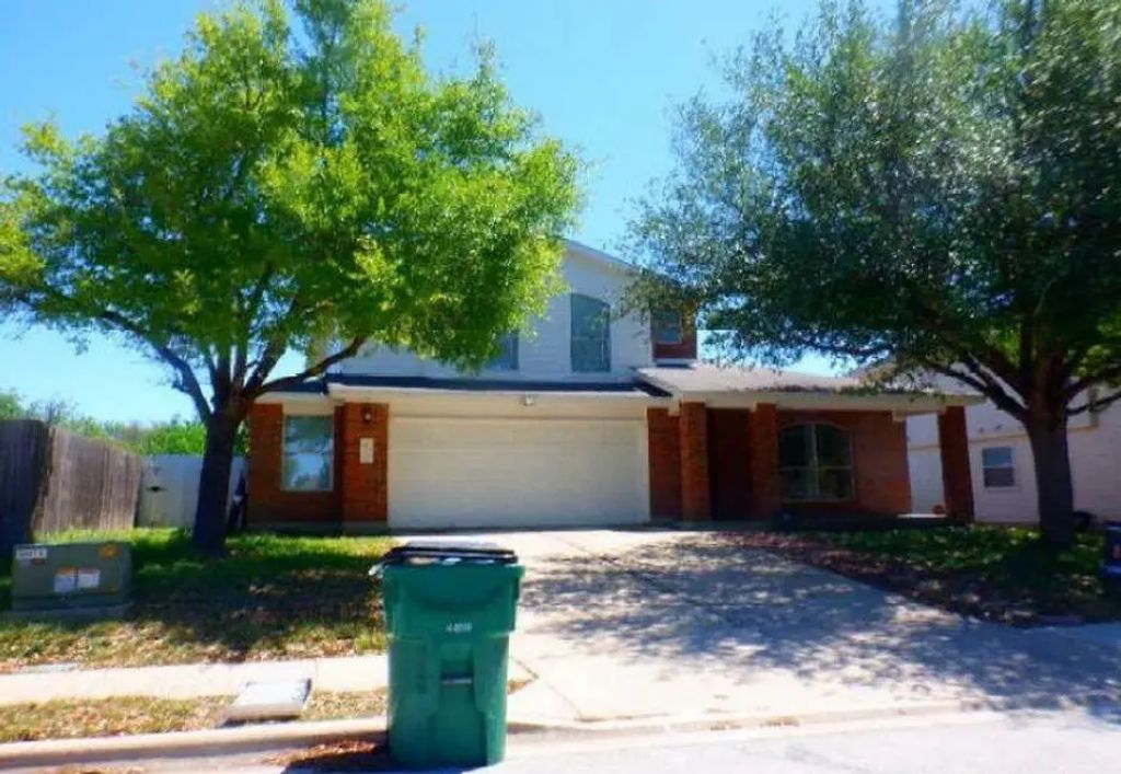 12929 Wayne Spur Lane, Elgin