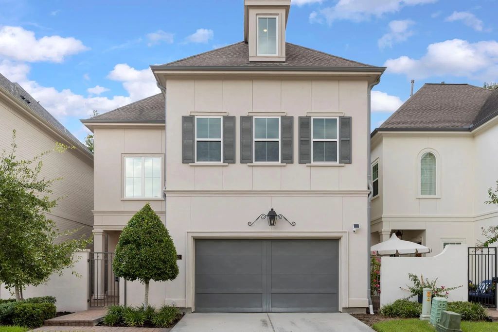 123 Hickory Street, Shenandoah