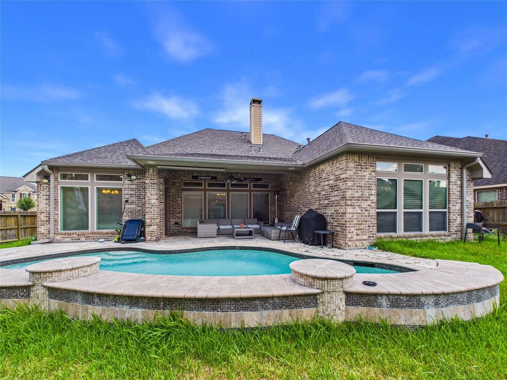 3392 Melony Hill Lane, Pearland