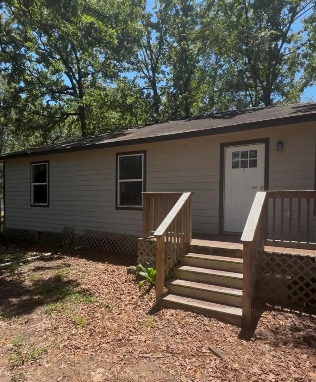 534 Meridian, Livingston