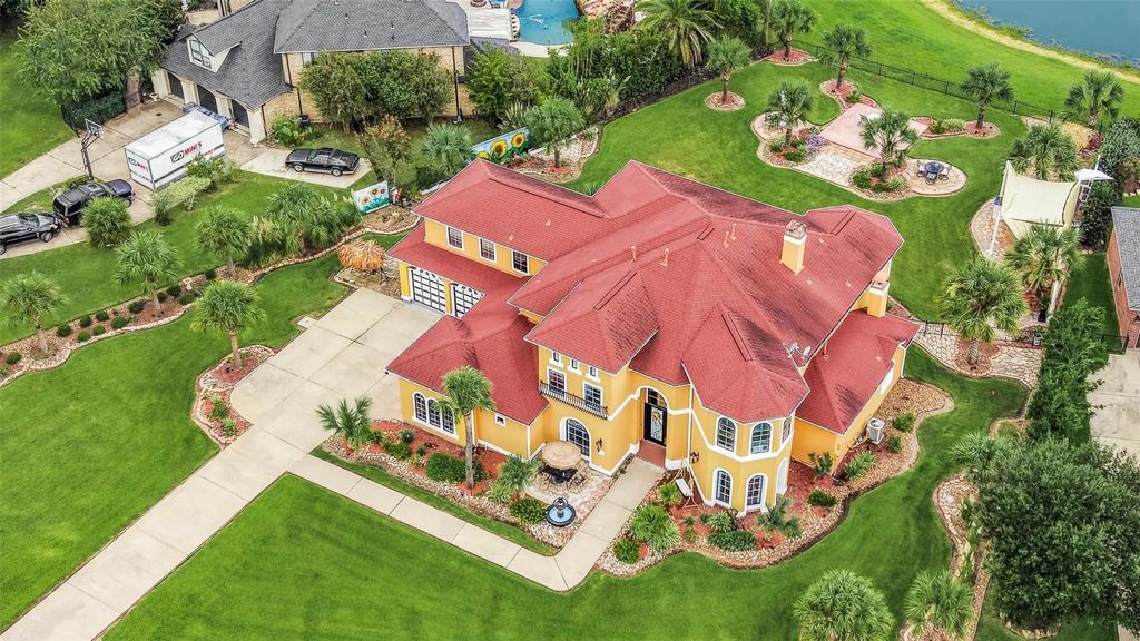 1026 Kings Forest Lane, Richmond