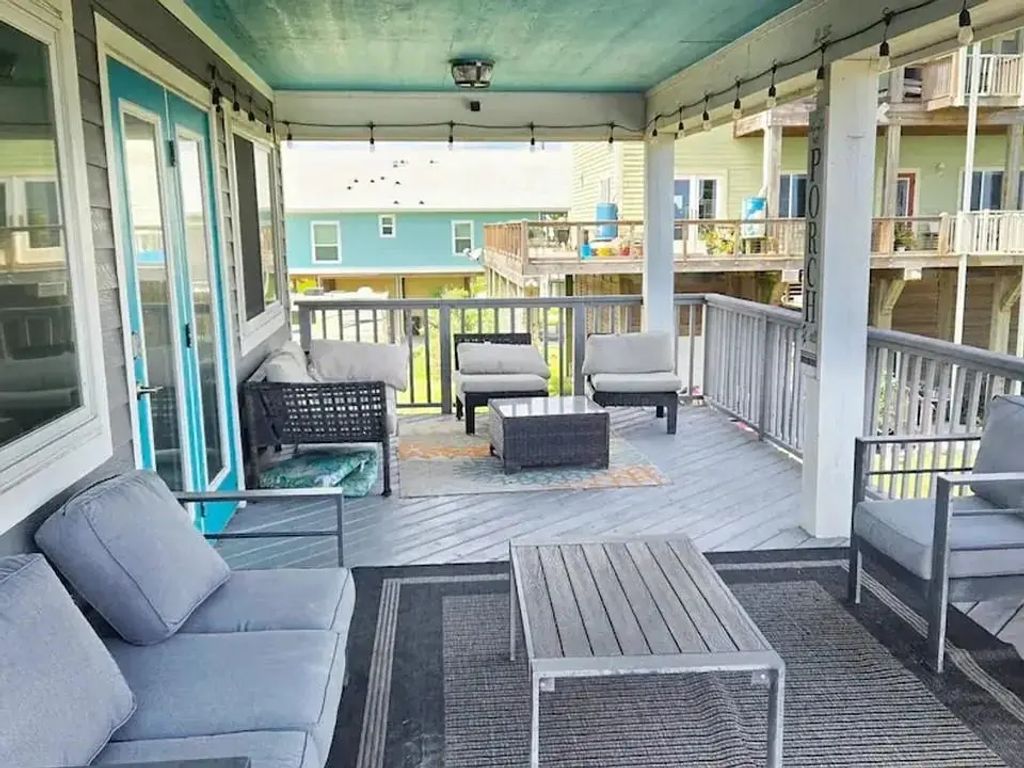 3502 7 1/2 Mile Road, Galveston
