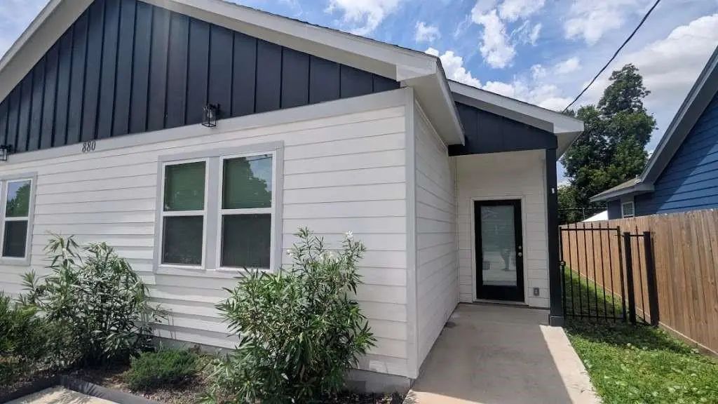 880 Prosper Street, Houston