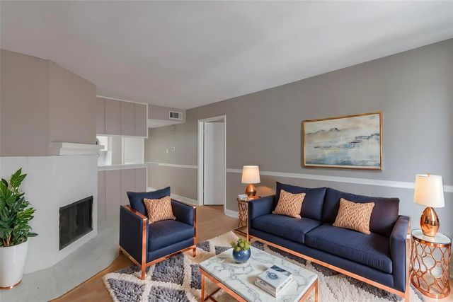 4635 Wild Indigo Street 505, Houston