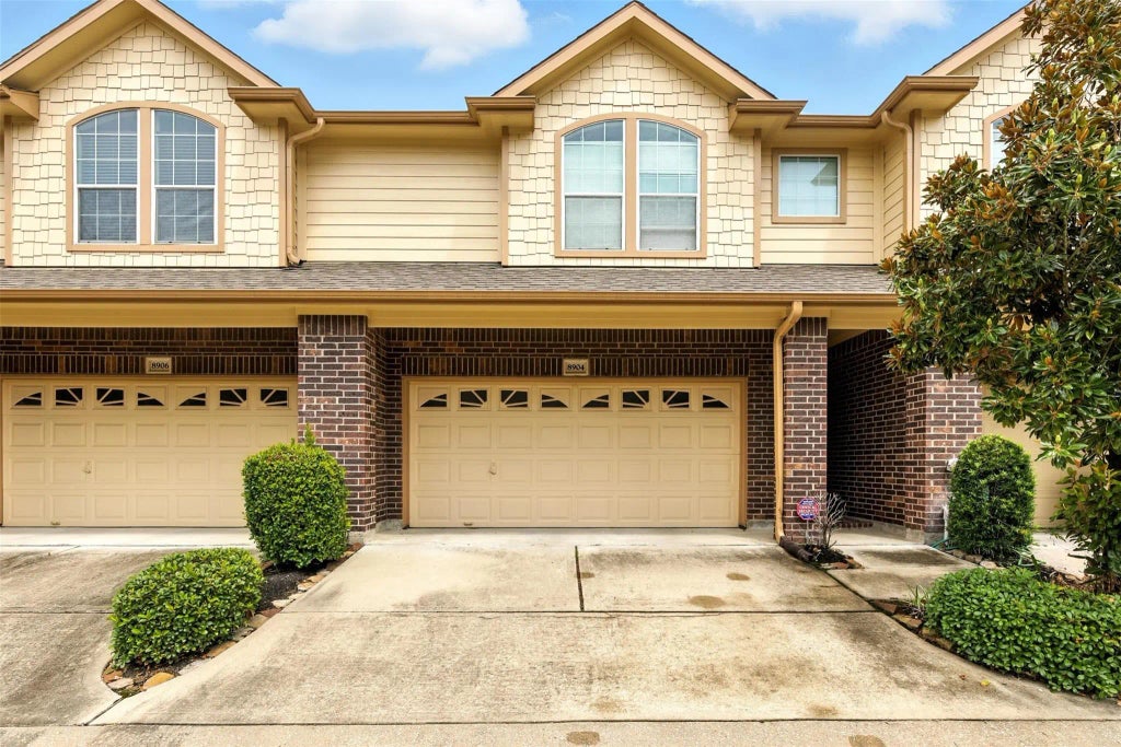 8904 Clovermist Drive, Houston