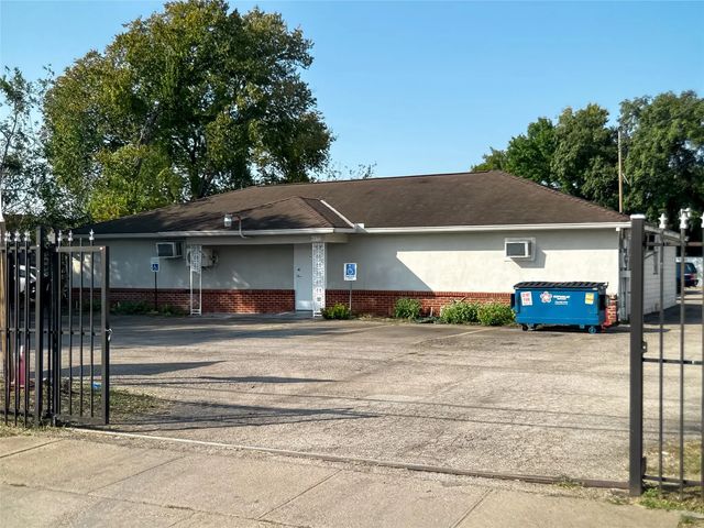 6122 Jessamine Street, Houston