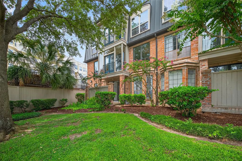 2400 N Braeswood Boulevard 129, Houston