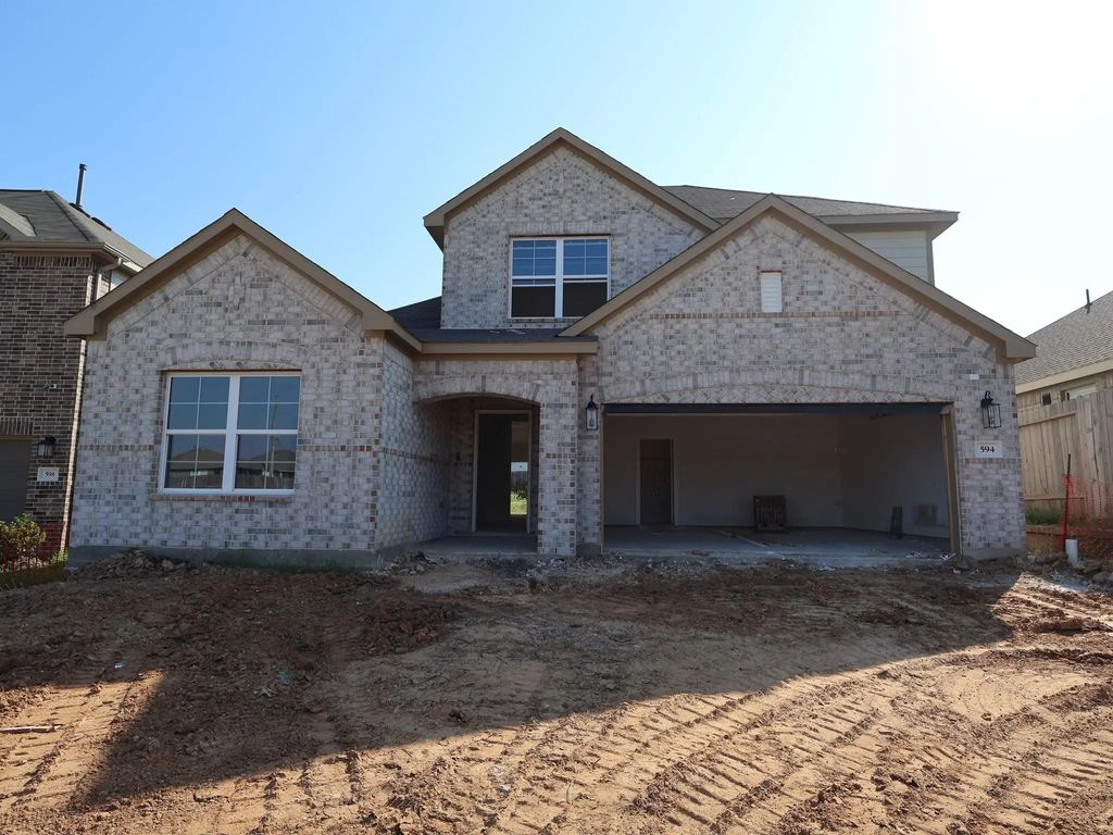594 Bluebell Maiden Court, Magnolia