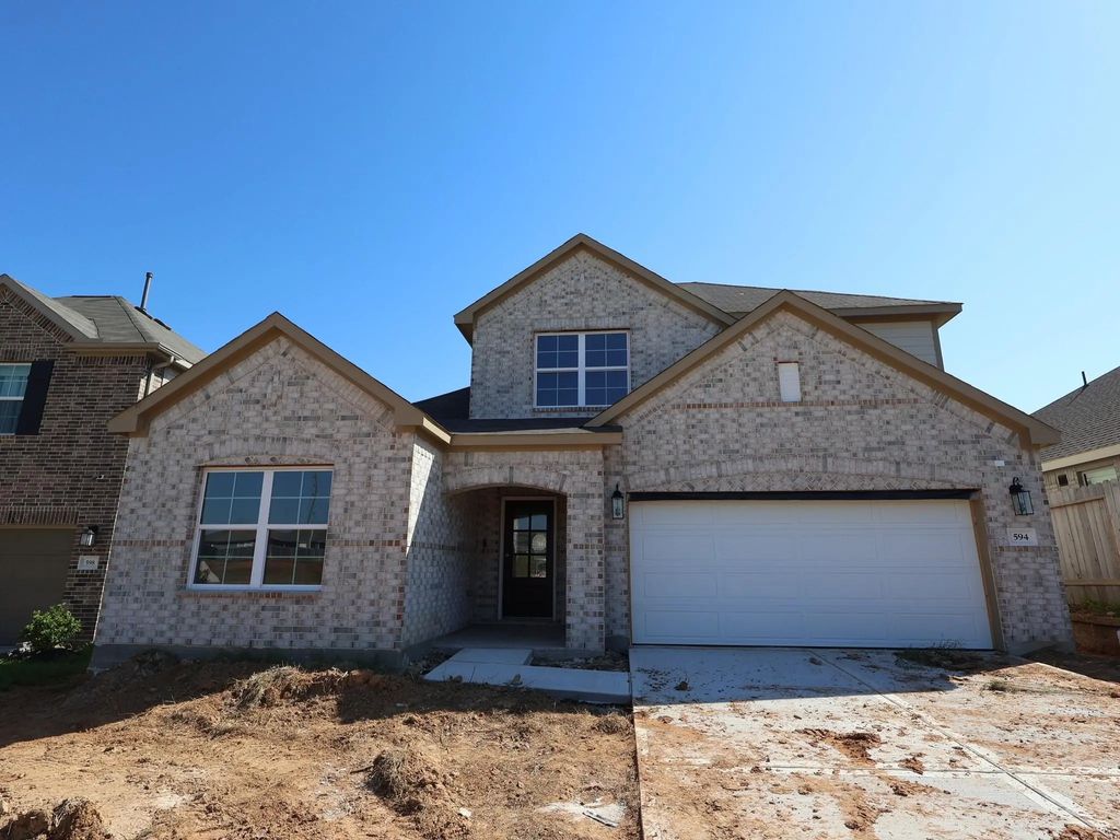 594 Bluebell Maiden Court, Magnolia