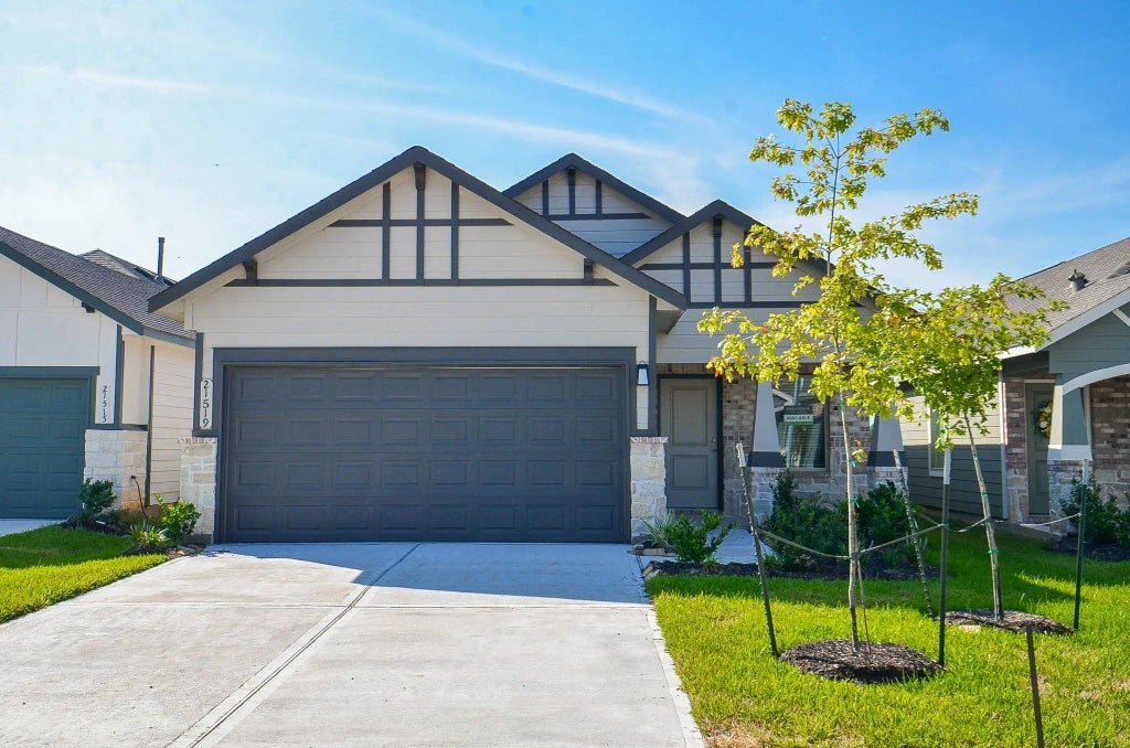 21519 Cypress Trellis Drive, Cypress