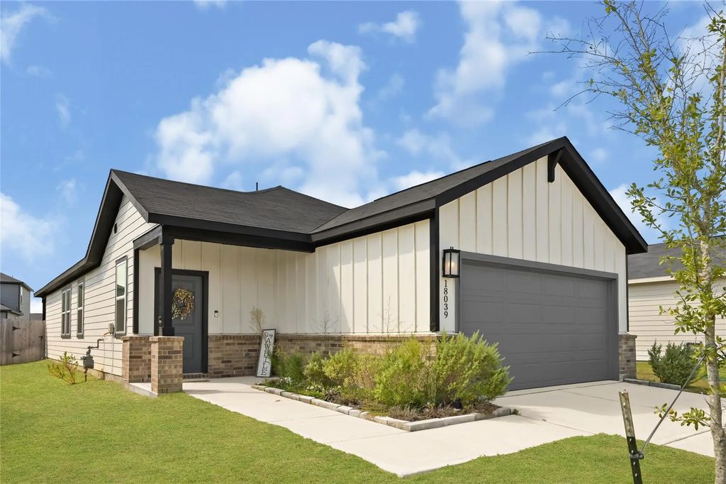 18039 Blue Prairie Trail, Hockley