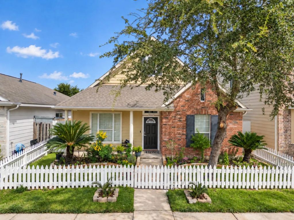 7230 Autumn Sun Drive, Houston