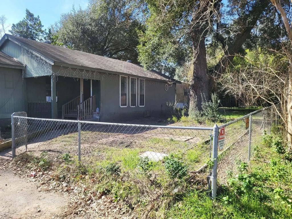 28222 Summer Lane, Pinehurst