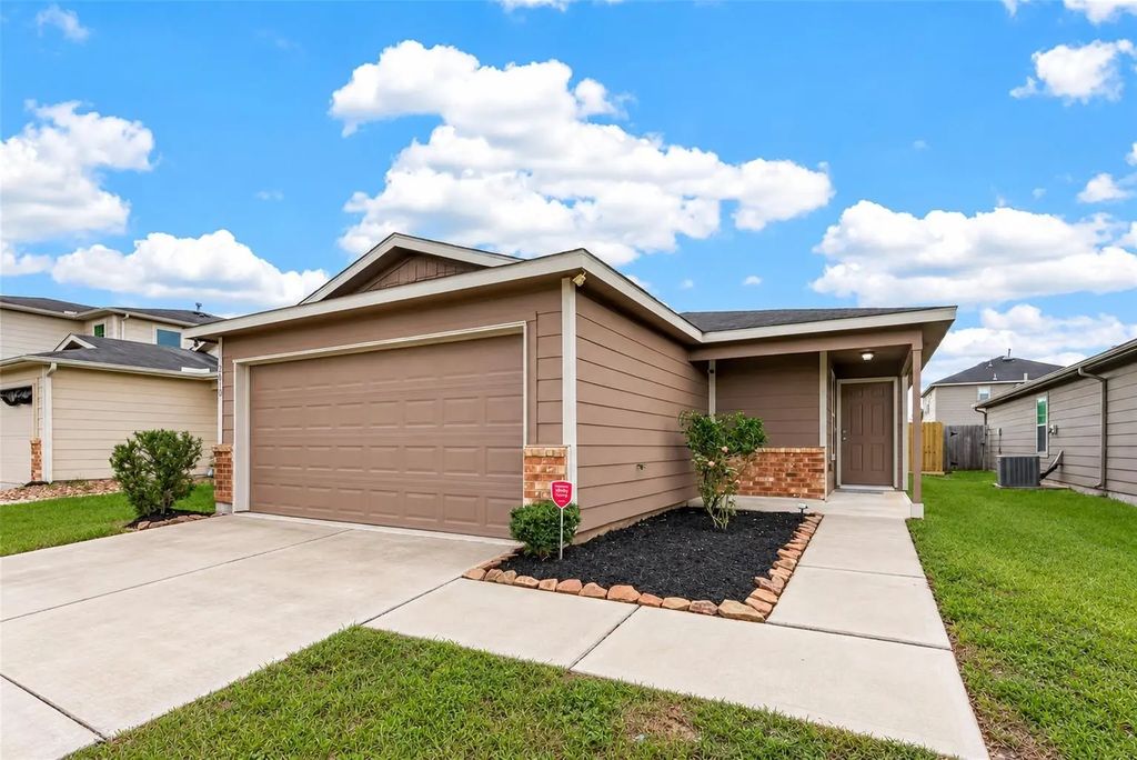 2610 Skyview Silver Drive, Houston
