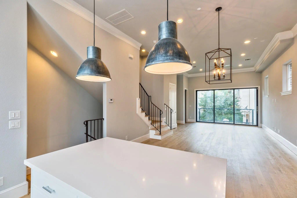 6134 Cottage Grove Lake Drive, Houston