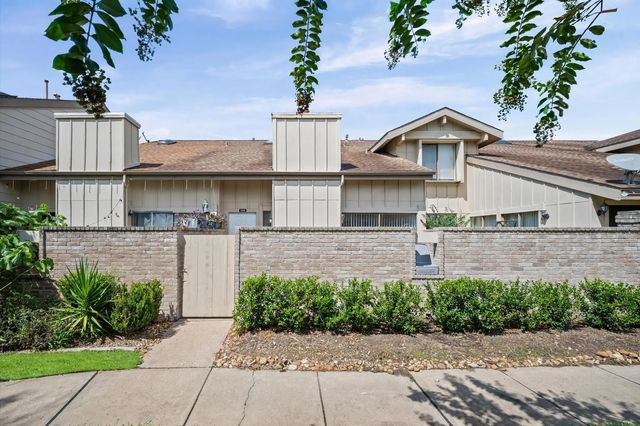 3256 Windchase Boulevard 513, Houston