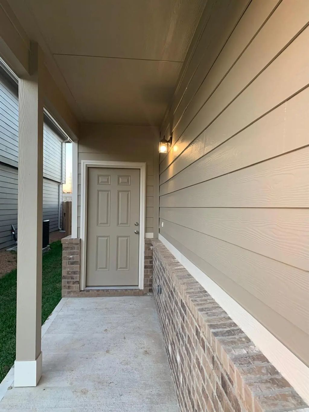 24542 Lorenzo Glaze, Katy