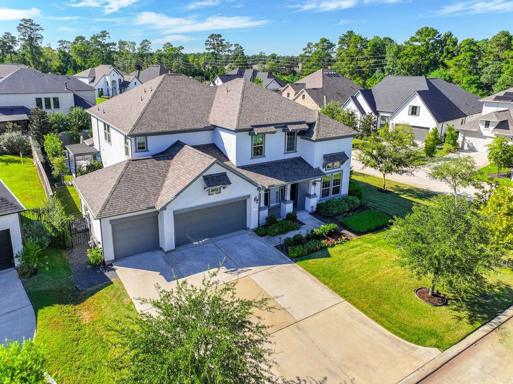 11 Kalmia Branch, Tomball
