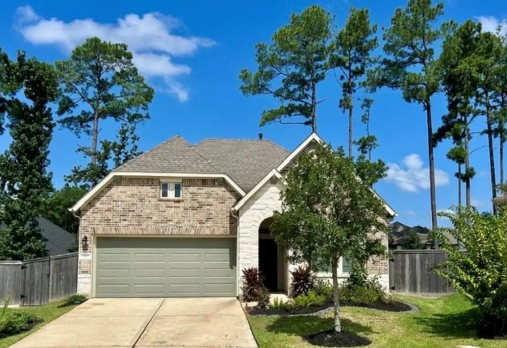 322 Fan Palm Court, Conroe