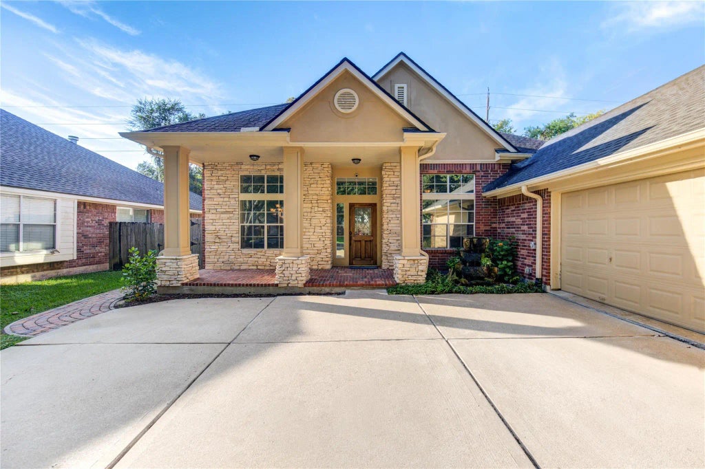 1627 Parkview Lane, Missouri City