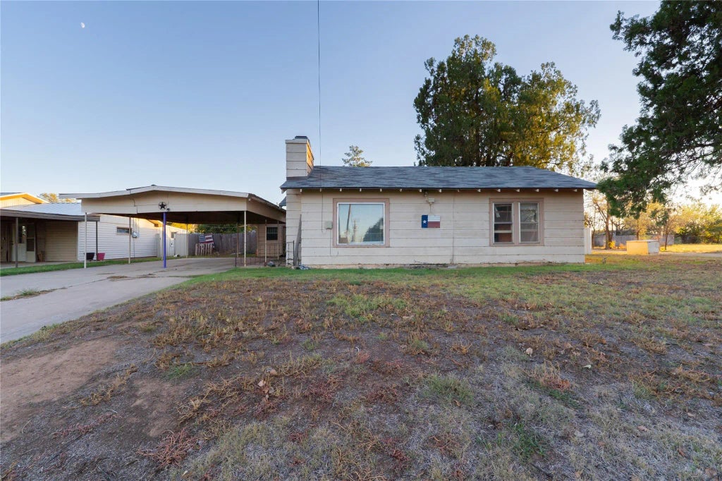 2001 Avenue H, Petersburg