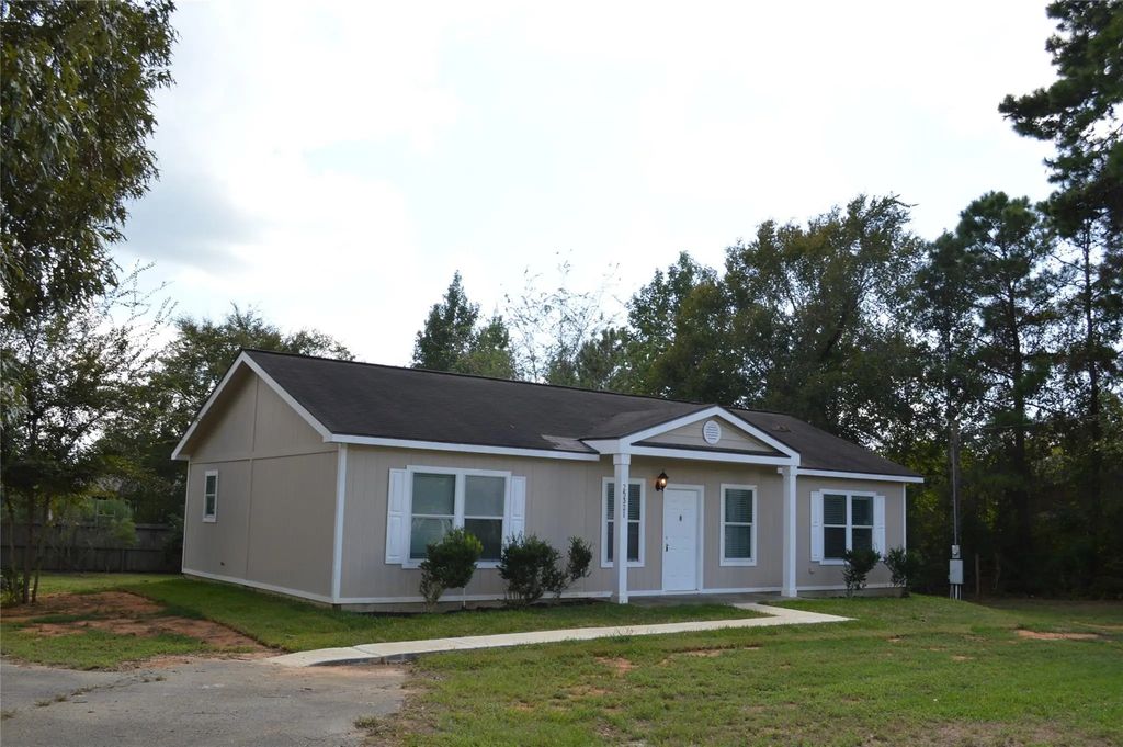 25321 Bluff View Court, Magnolia