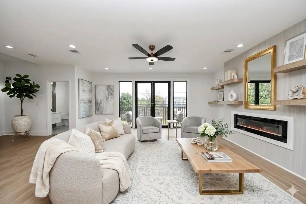 9022 Ferdinand Street, Houston