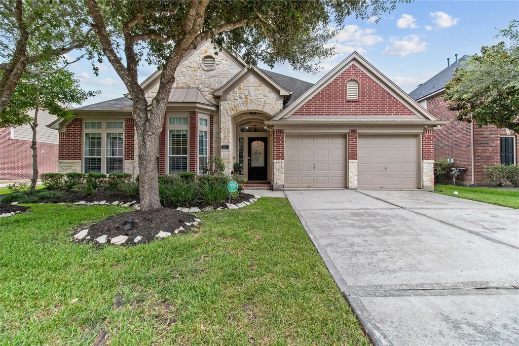 2611 Brightlake Way Lane, Pearland