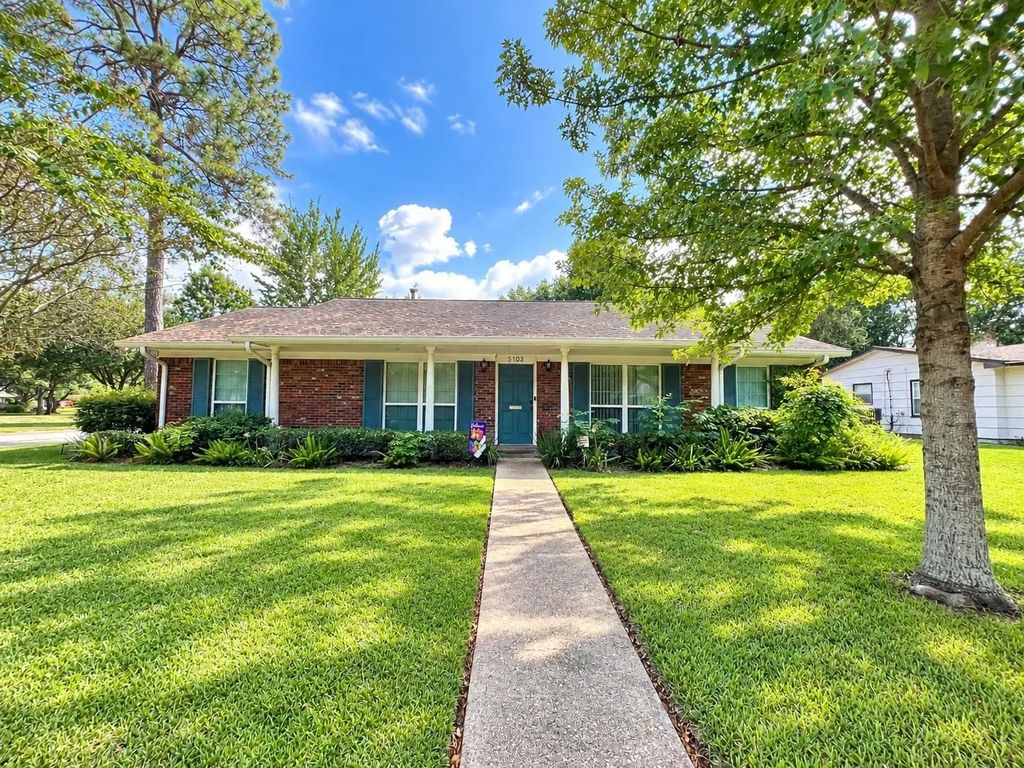 5103 Darnell Street, Houston