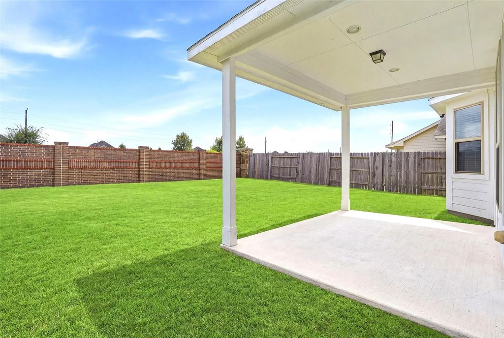 18915 Hartford Falls Lane, Richmond