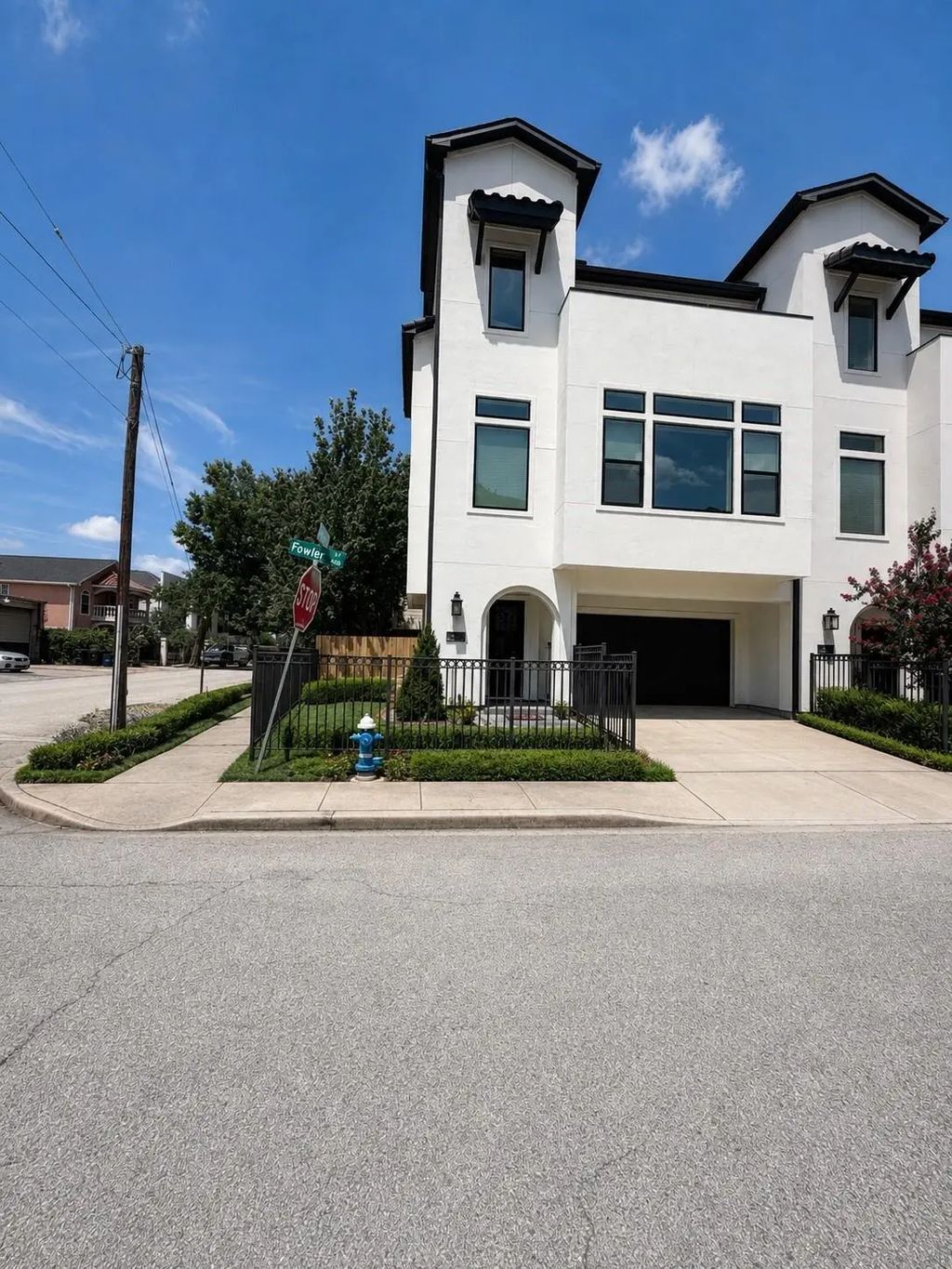 403 Fowler Street, Houston