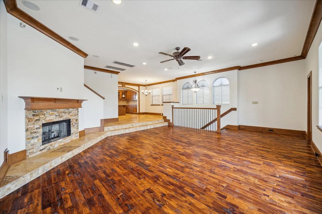 3614 Lancashire, Houston