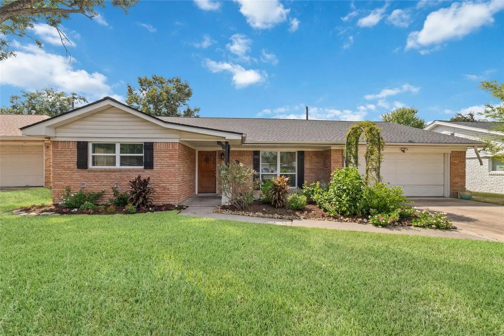 1819 Millwood Drive, Houston