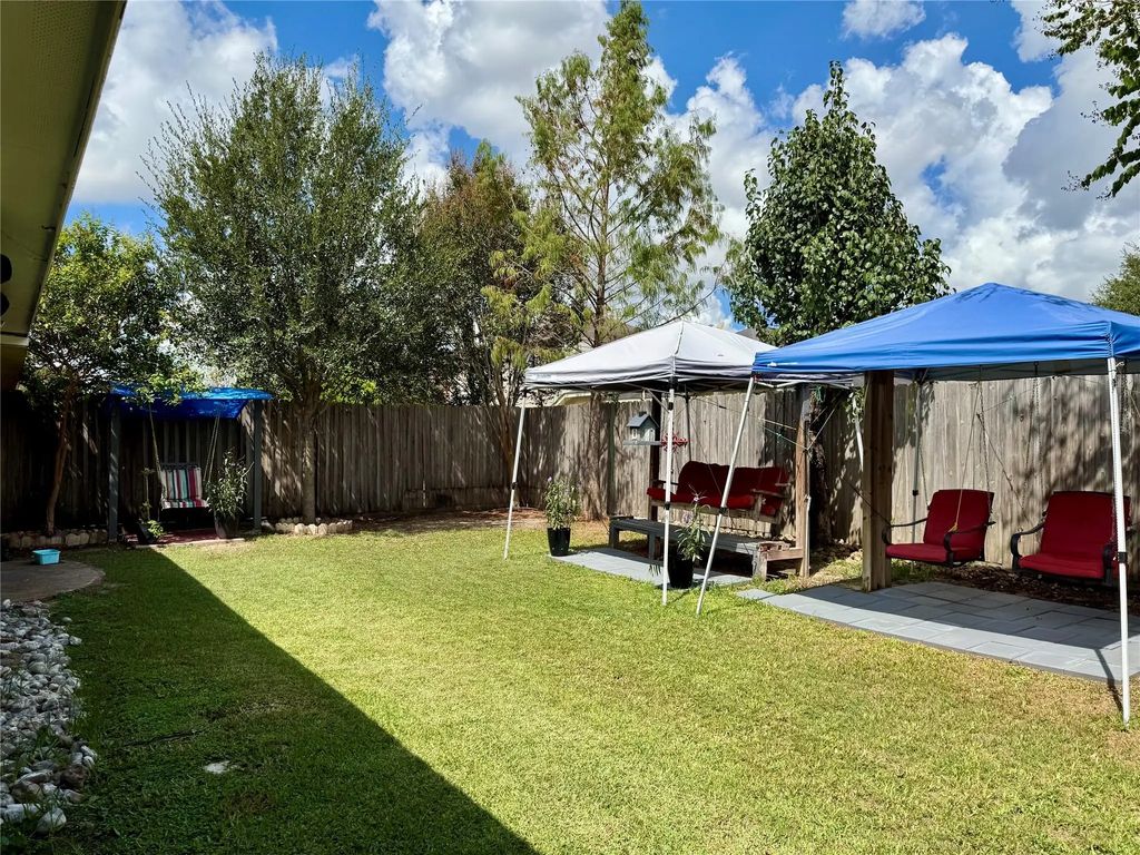 19342 Otter Trail Court, Katy