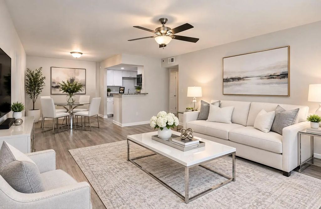 327 W Hufsmith  Rd Road 1, Tomball