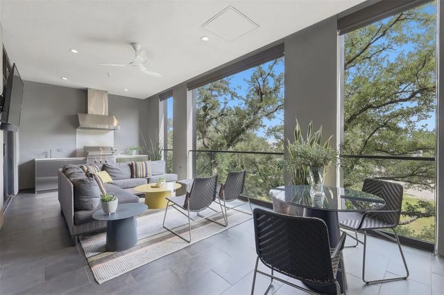 2710 Steel Street 405, Houston