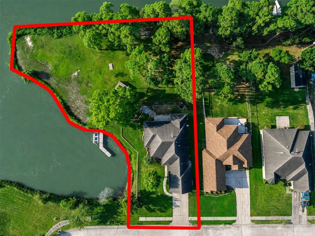 3535 Bayou Forest Drive, La Porte