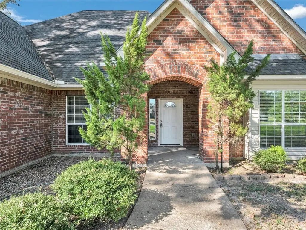 227 Remington Place, Hudson